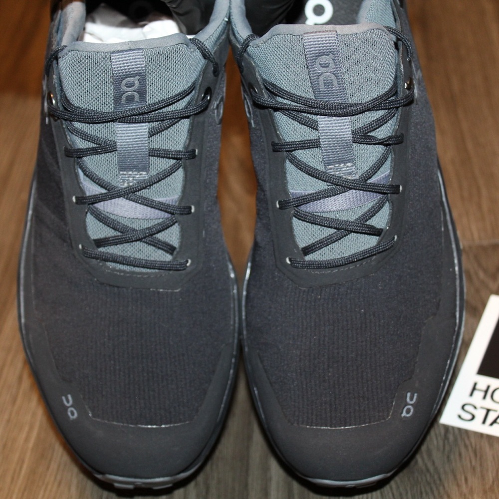 On Cloud Cloudventure Peak Womens Size 9.5 Athletic Sneakers - Picture 3 of 6